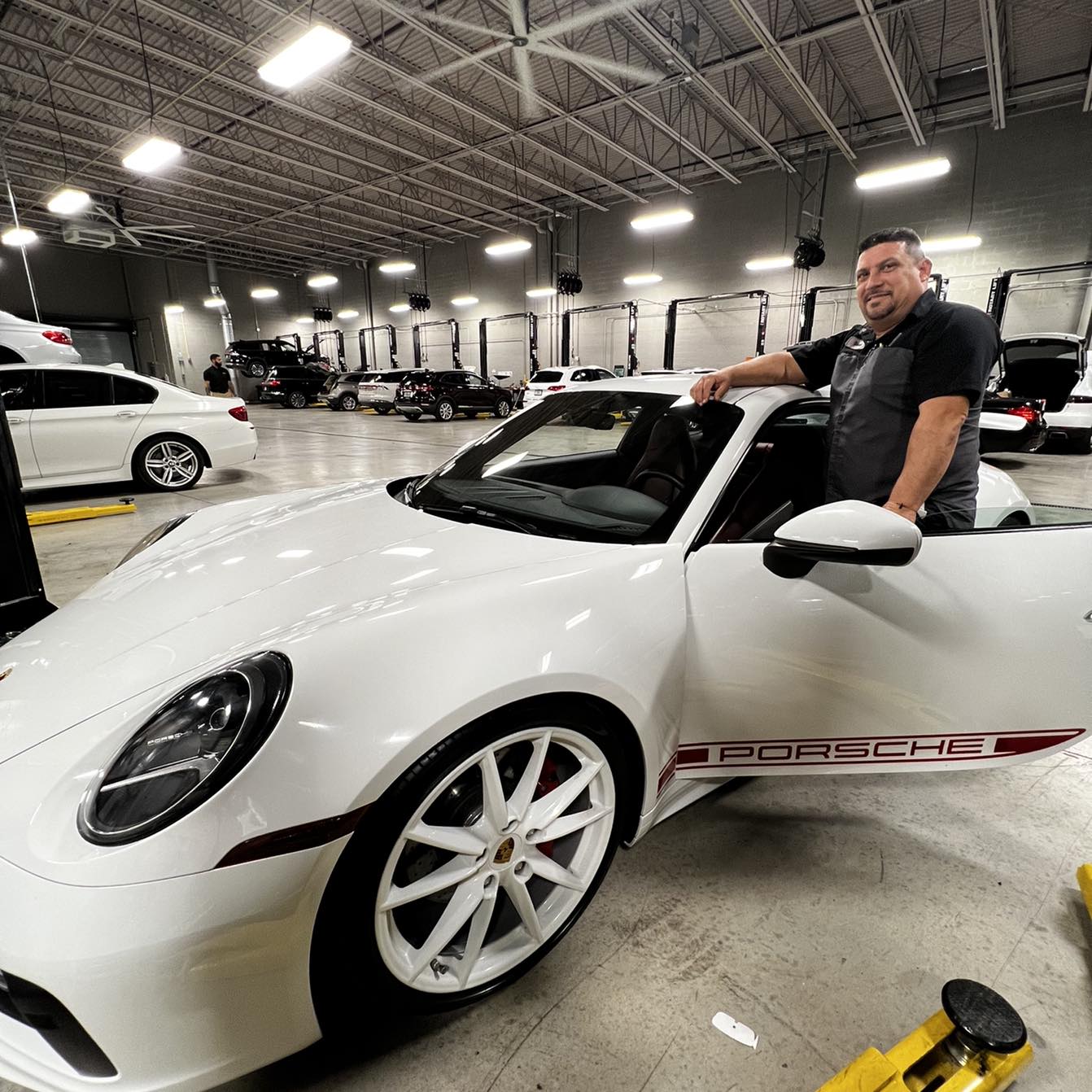 Yhoan Llorens, Lead Technician